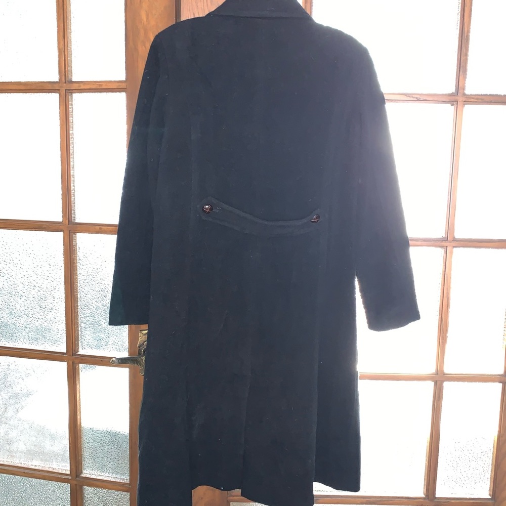 Classic Black Women's Wool Coat - Timeless Winter Jacket - Picture 4 of 9